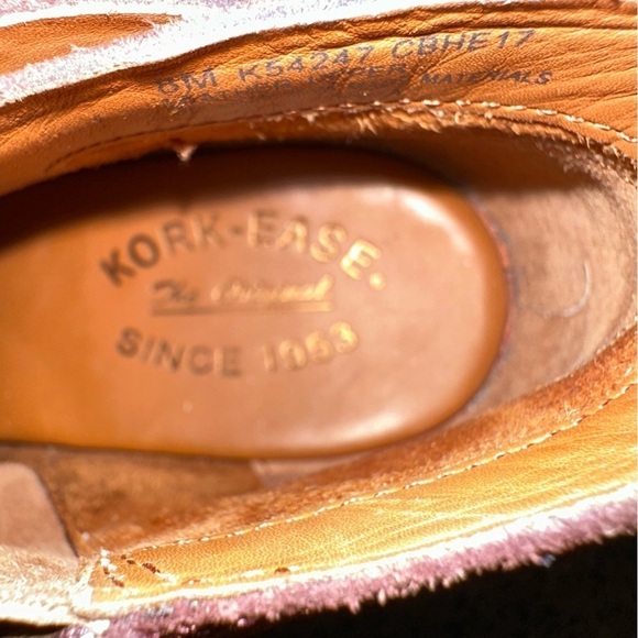 Kork-Ease Mesa Burgundy Suede Leather Ankle Boots Bootie Brass Buckle Sz 8 READ - Picture 9 of 10